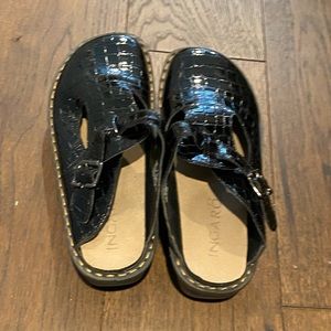 Ingaro shoes. Black